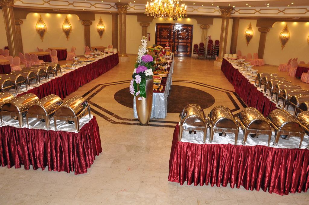 Al Higgi Hotel Янбу Экстерьер фото